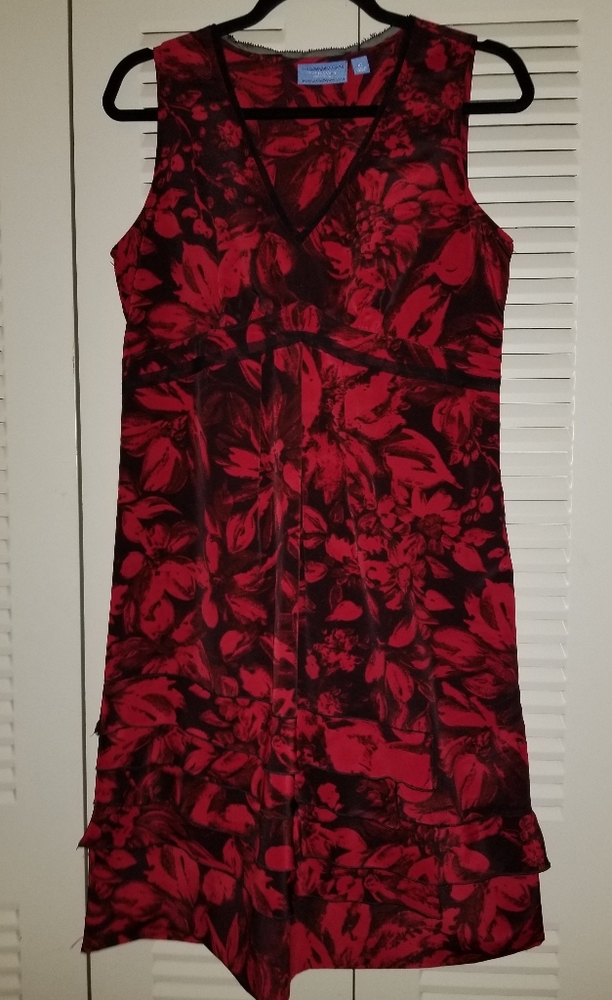 Simply Vera Dress